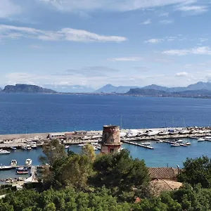 Rineddahouse Panoramico Vista Mare Con Parcheggio Privato Palerme