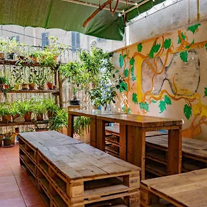  Albergue A Casa Di Amici